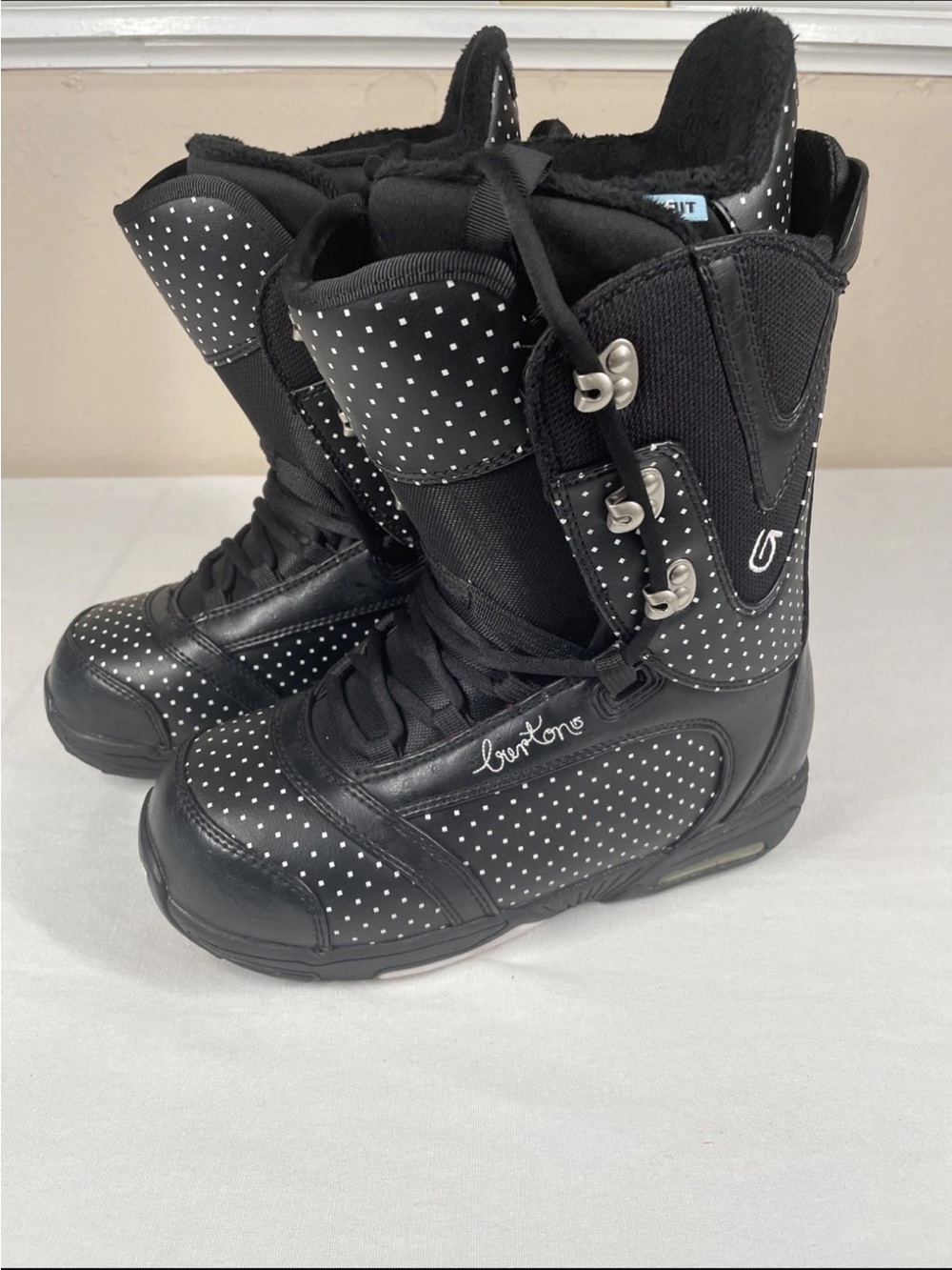 BURTON Women’s Lodi Imprint 2 Snowboarding Boots Black Polka Sz 8 Mint Condition